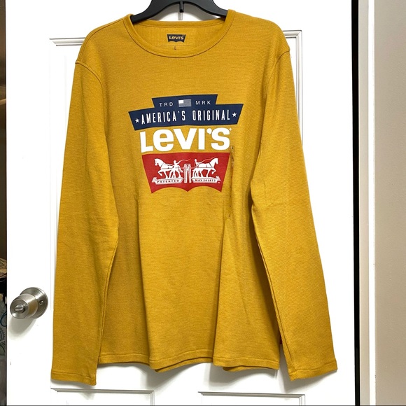 NEW Levi's Mustard Yellow Long Sleeve